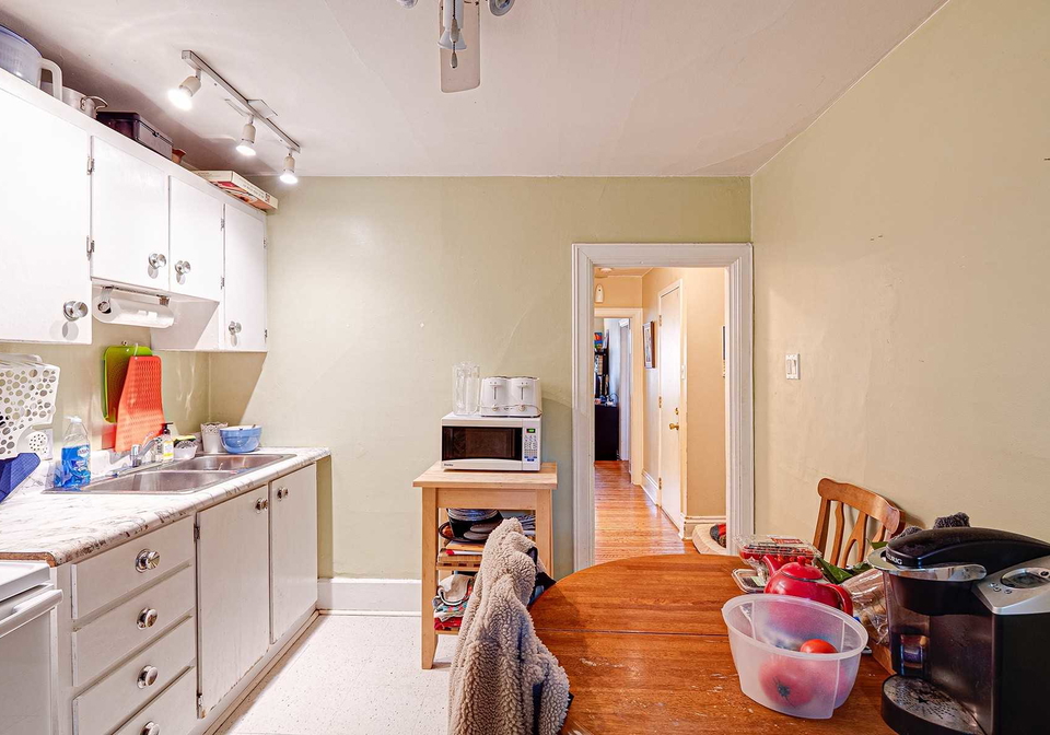 2133-gerrard-street-e-toronto-ontario-e4969338