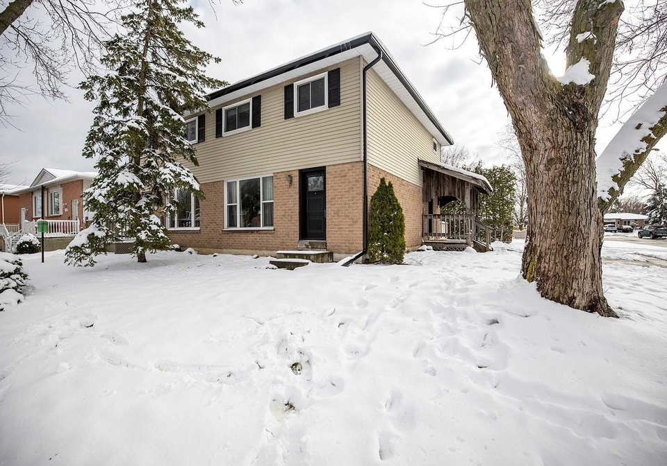 128-blossom-court-scugog-ontario-e4998424