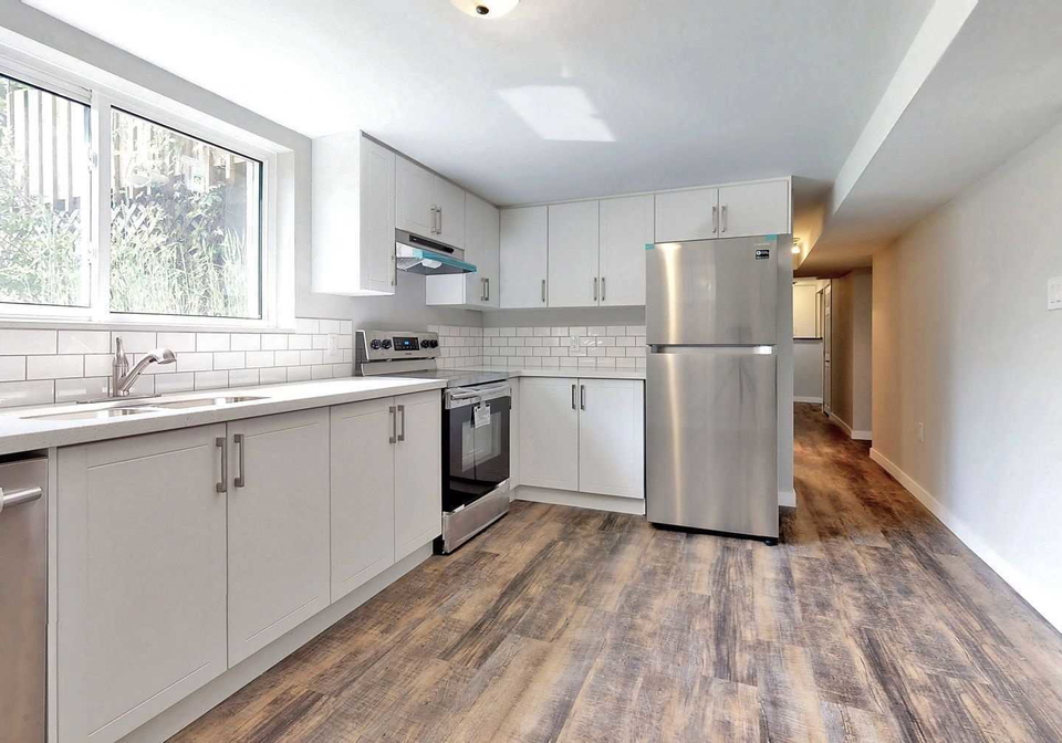297-geneva-avenue-oshawa-ontario-e5097489