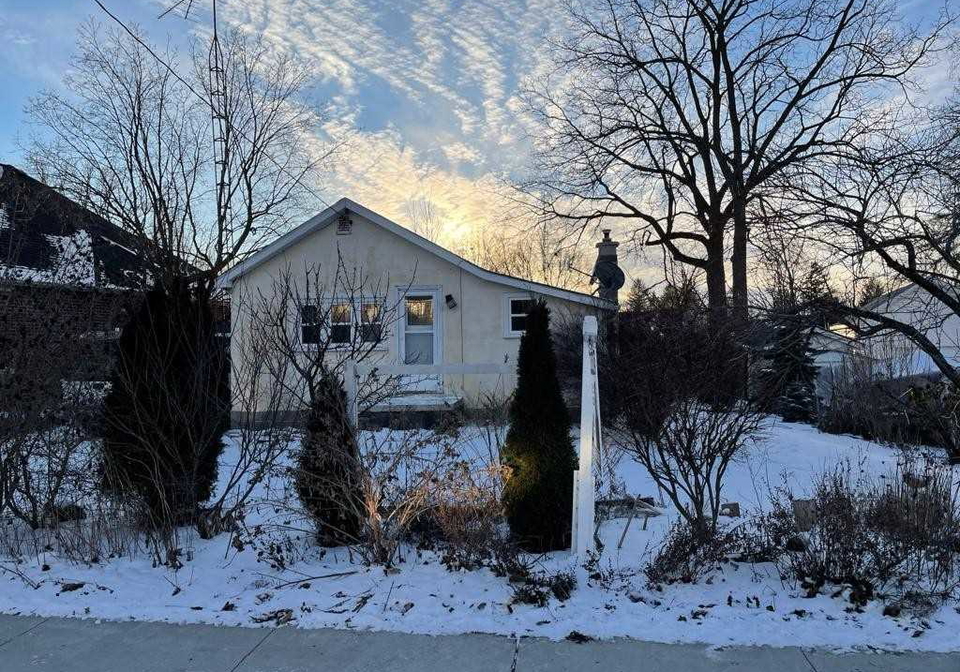 118-queen-street-whitby-ontario-e5099947