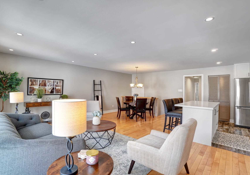 18-jermyn-street-whitby-ontario-e5102148