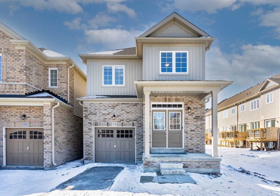 44-cotton-street-clarington-ontario-e5112374