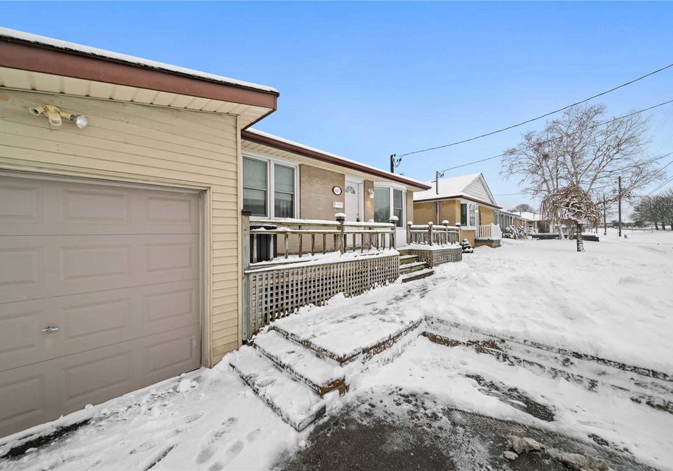 443-emerald-avenue-oshawa-ontario-e5124818
