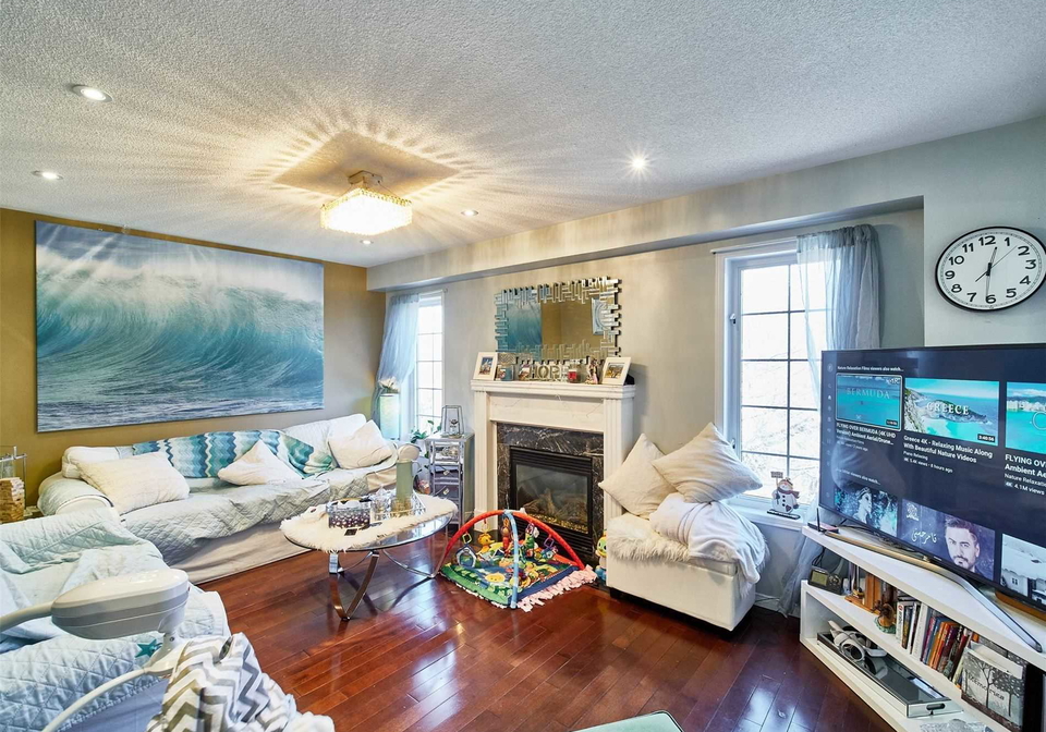 35-angier-crescent-ajax-ontario-e5155295