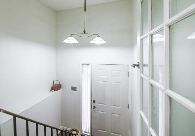 16-lockhart-gate-clarington-ontario-e5166435