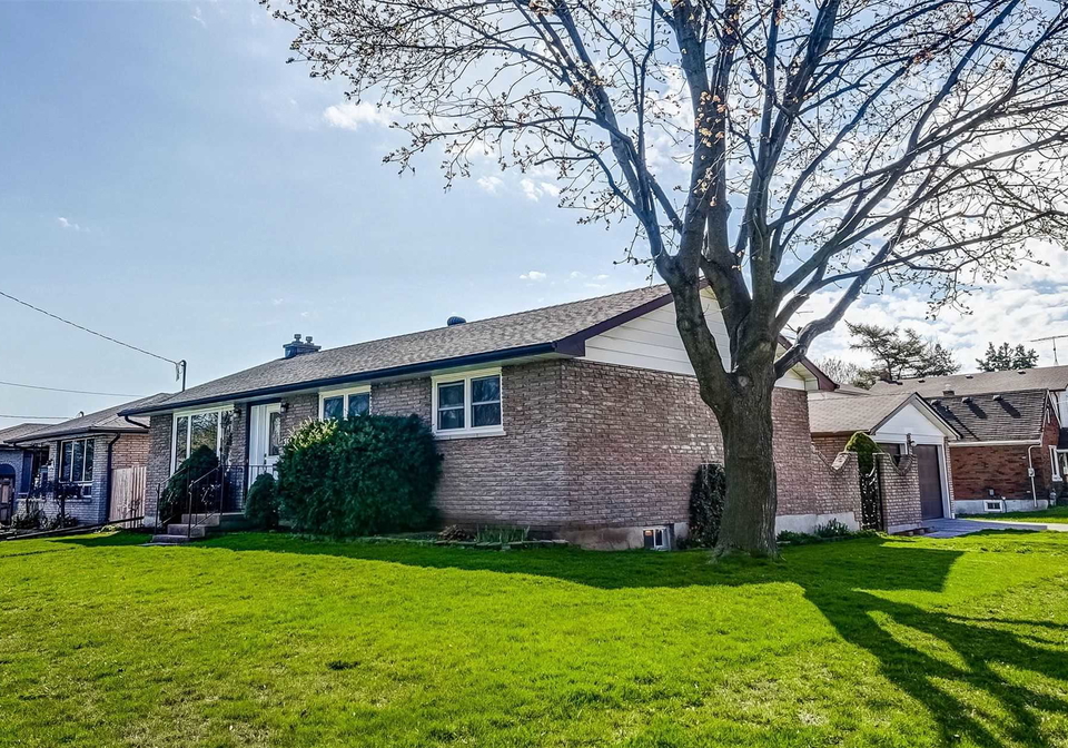361-gliddon-avenue-oshawa-ontario-e5203274