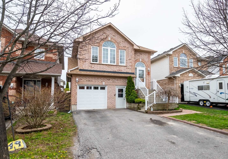 51-marchwood-crescent-clarington-ontario-e5220228