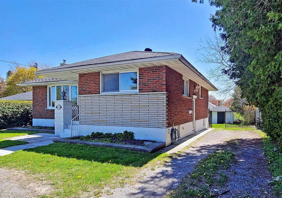 1162-nelson-street-oshawa-ontario-e5237554