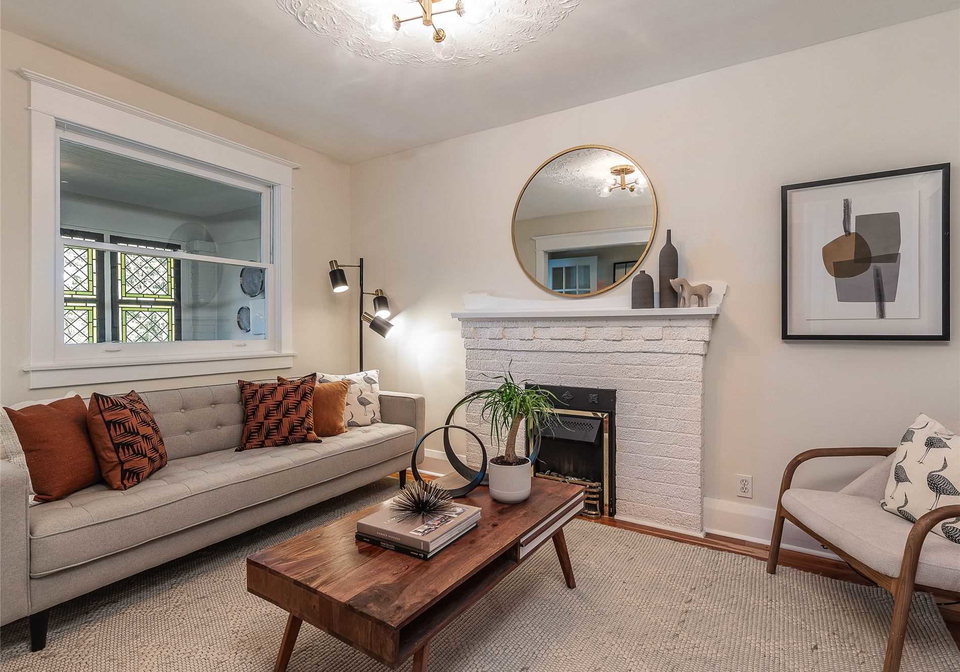 389-ashdale-avenue-toronto-ontario-e5272742