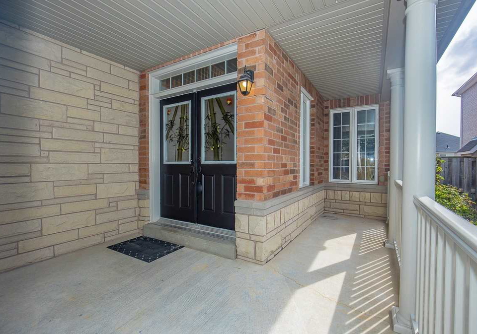 21-hazeldine-drive-ajax-ontario-e5310944