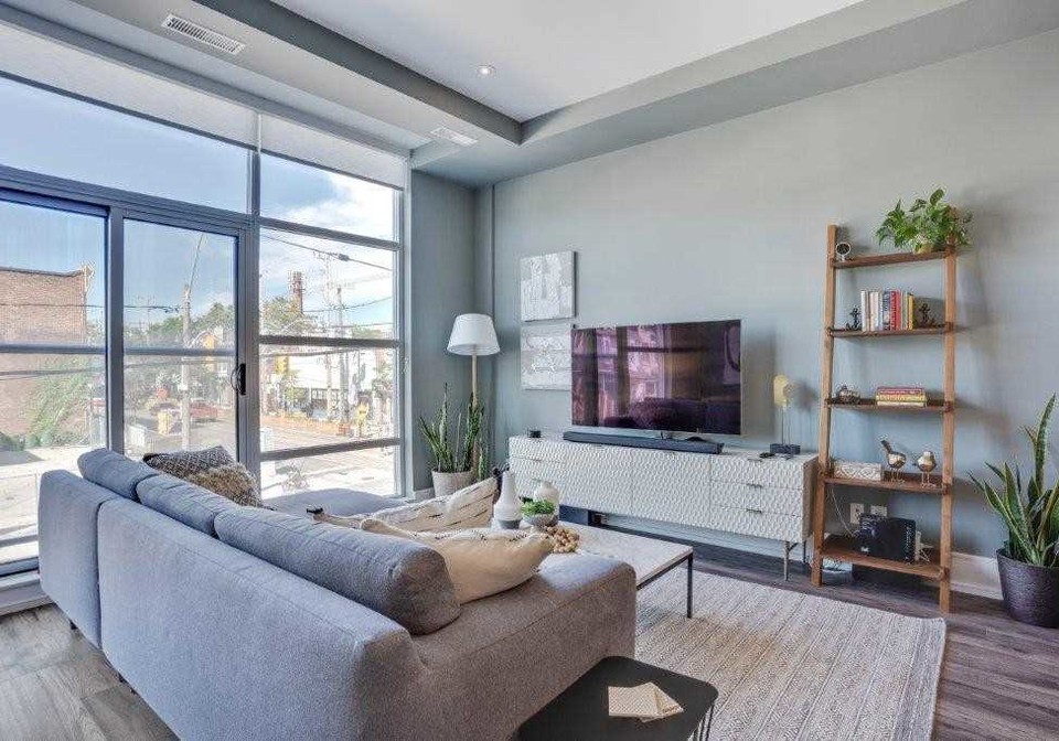 1003-queen-street-e-toronto-ontario-e5313929