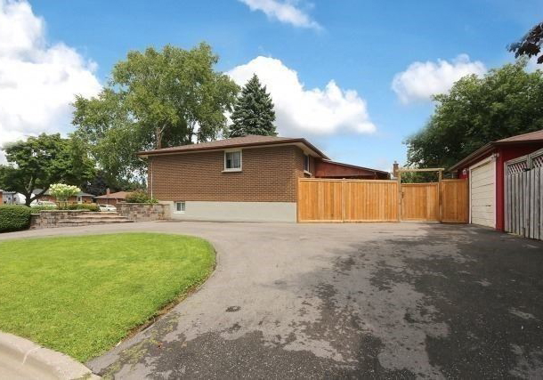 763-olive-avenue-oshawa-ontario-e5359566