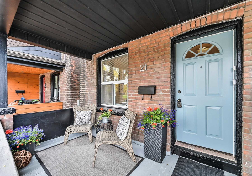 21-jones-avenue-toronto-ontario-e5362932