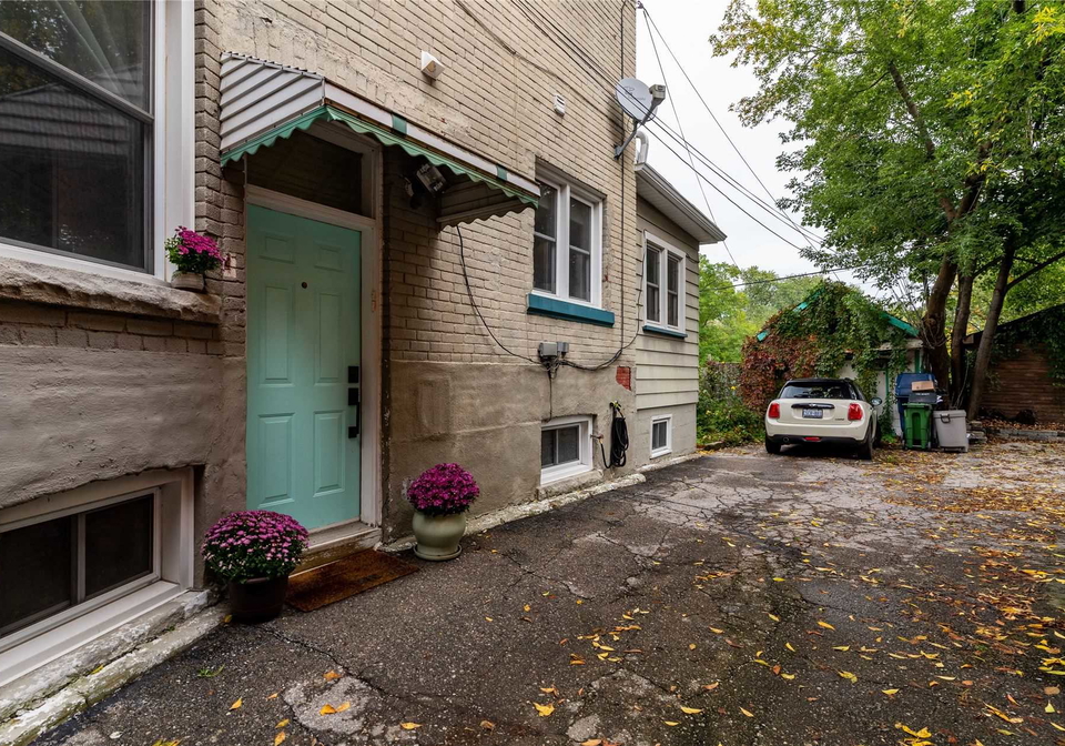 13-ravina-crescent-toronto-ontario-e5394246