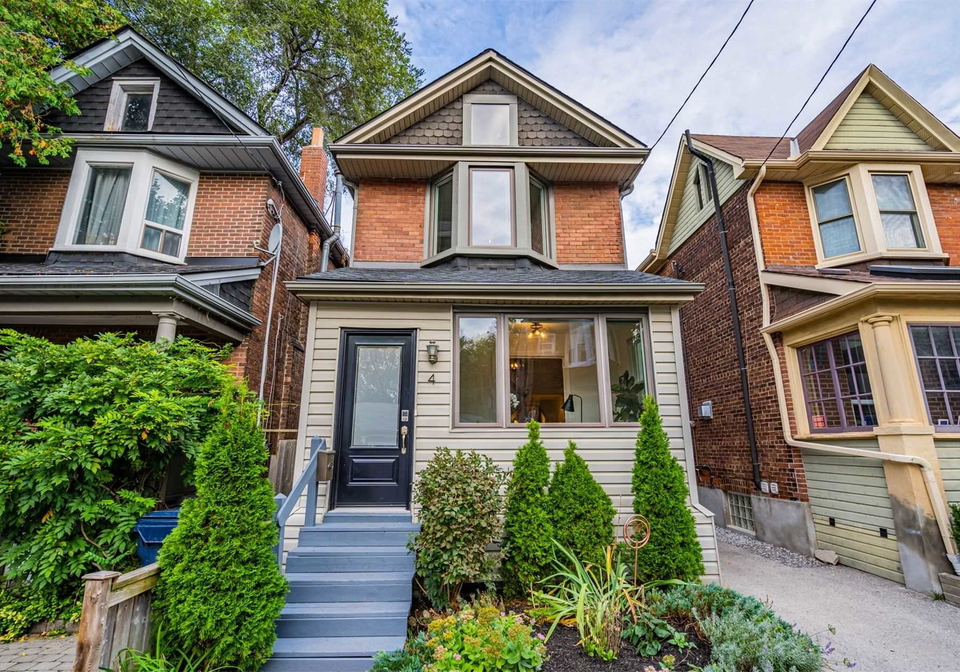 4-hartford-avenue-toronto-ontario-e5409211