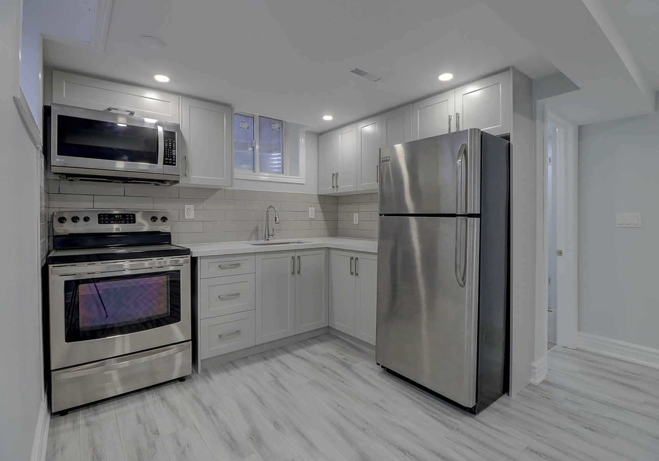 1249-fieldstone-circle-pickering-ontario-e5411182