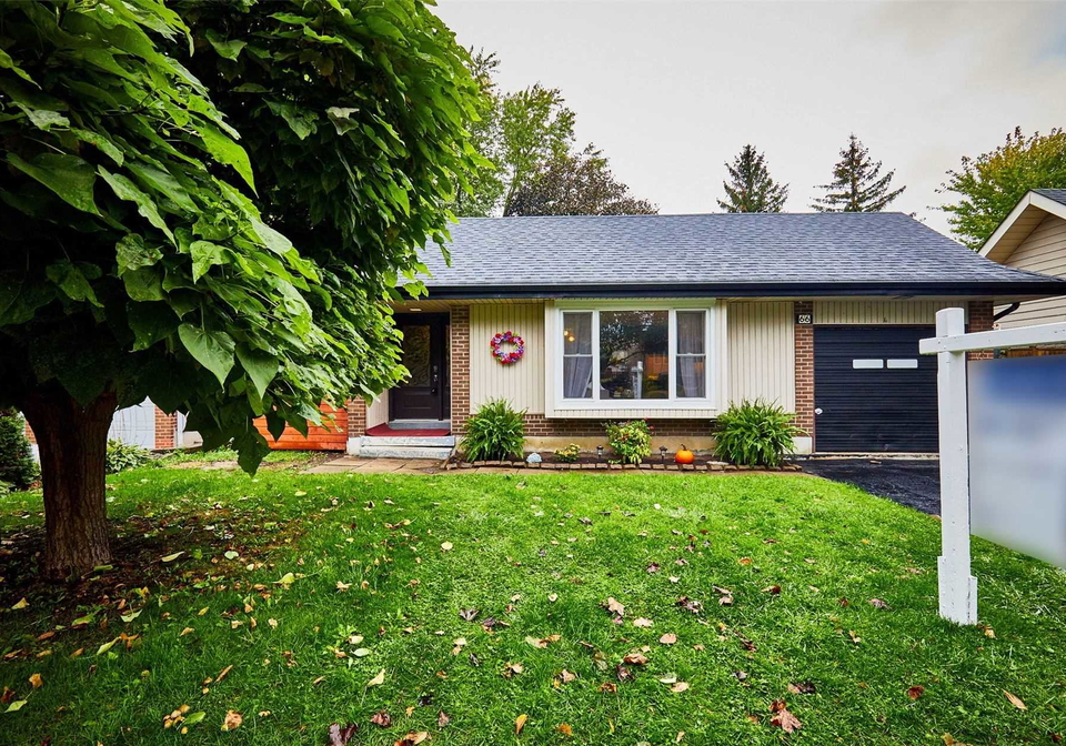 66-calais-street-whitby-ontario-e5414736