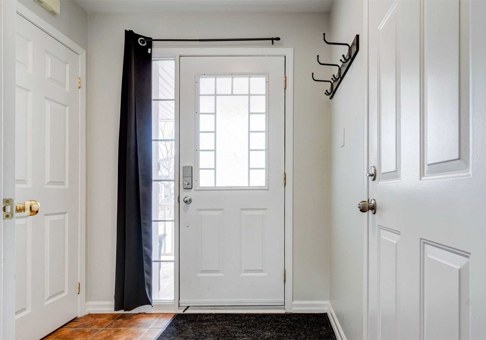 123-brownridge-place-whitby-ontario-e5519200