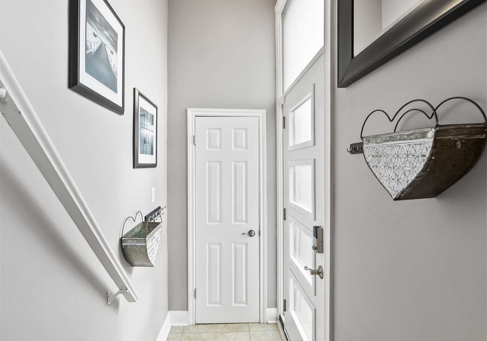 331-rosedale-drive-whitby-ontario-e5537382