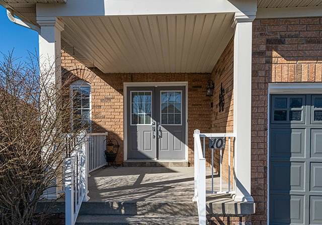 10-pears-court-clarington-ontario-e5559360
