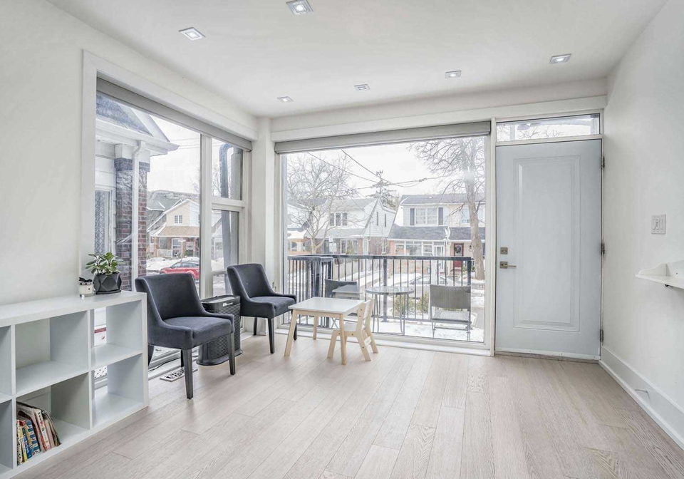 33-lawlor-avenue-toronto-ontario-e5565161