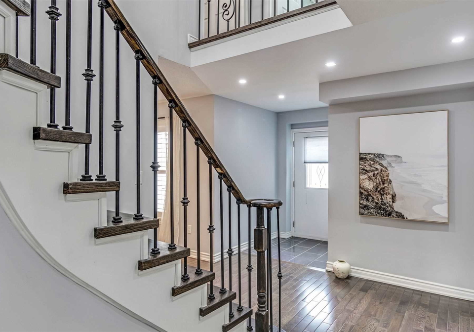 11-howes-street-ajax-ontario-e5570482