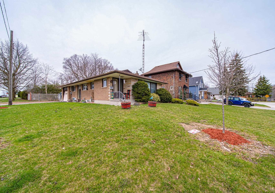 152-rosehill-boulevard-oshawa-ontario-e5581773