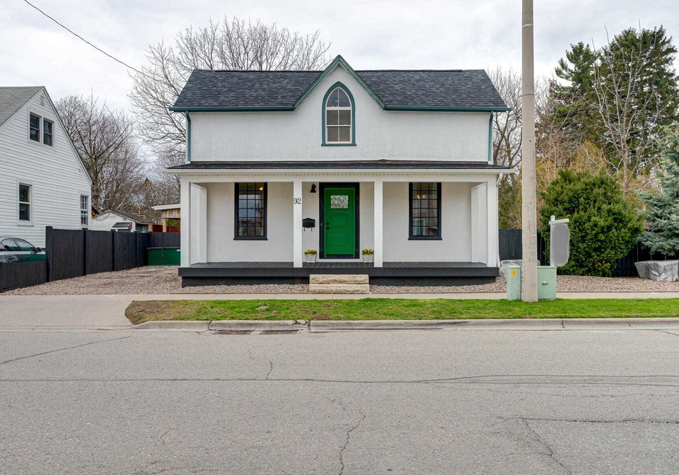 92-nassau-street-oshawa-ontario-e5594733