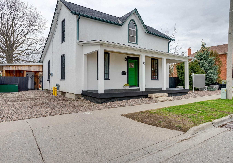 92-nassau-street-oshawa-ontario-e5594733