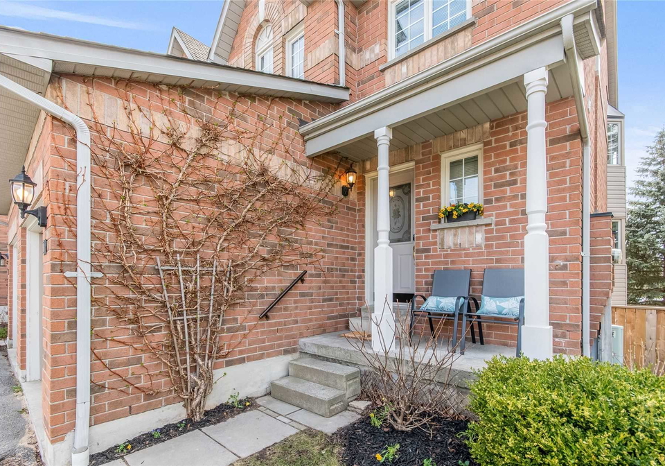 10-murphy-lane-ajax-ontario-e5597513
