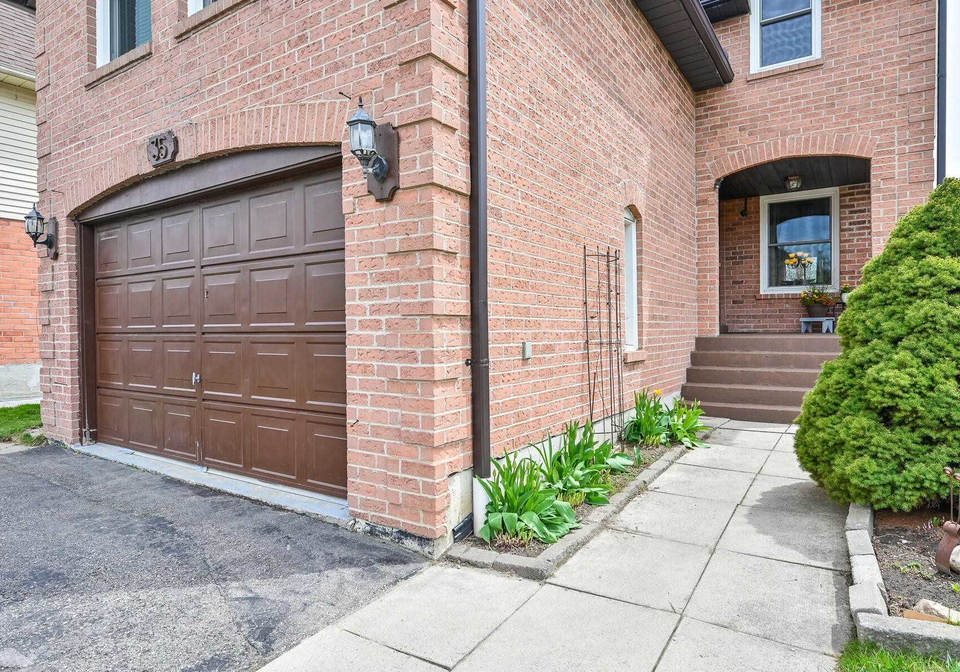 35-chapman-drive-ajax-ontario-e5609825