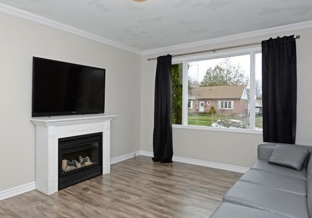 1018-hortop-street-oshawa-ontario-e5647580