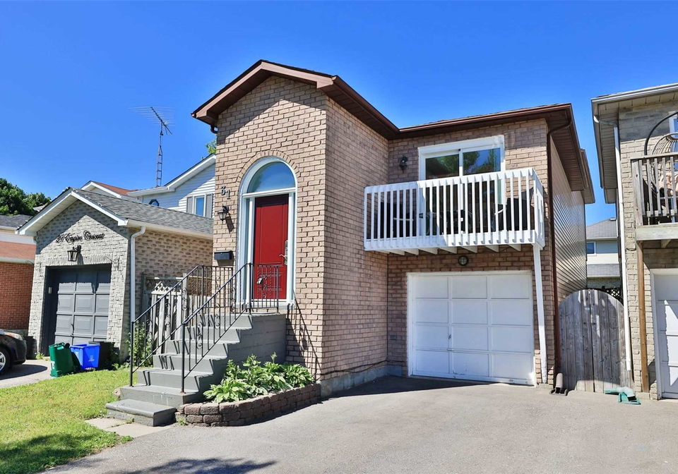 31-empire-crescent-clarington-ontario-e5673443