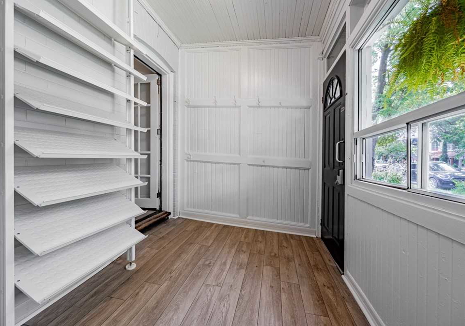 33-alton-avenue-toronto-ontario-e5723041