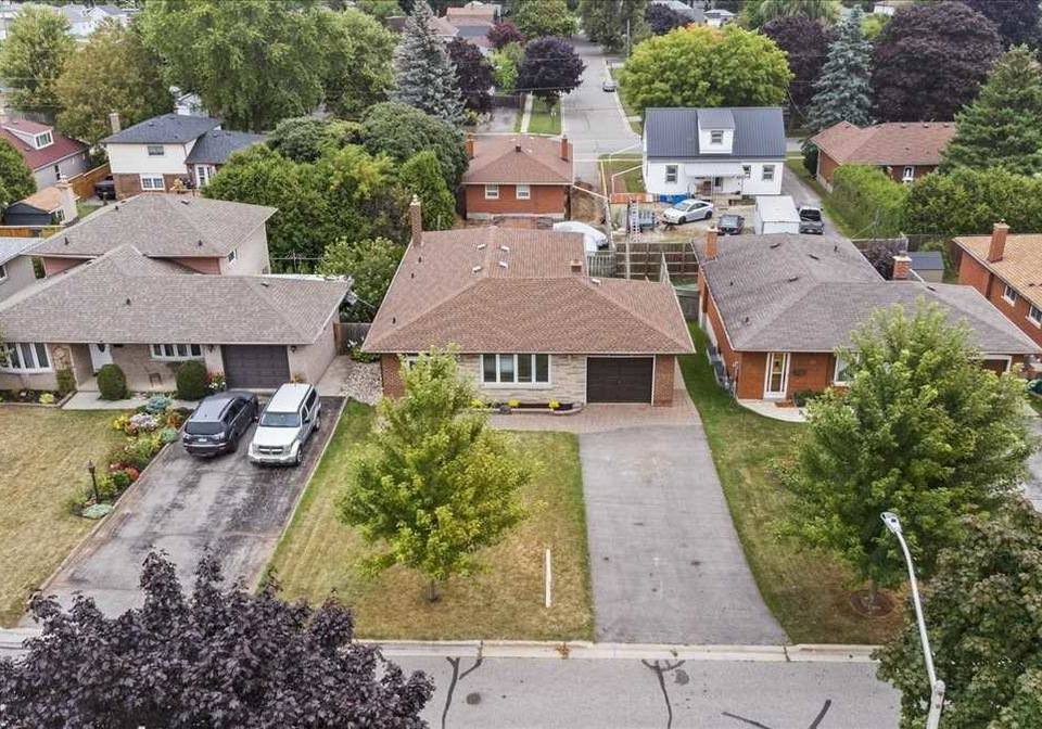 387-fairlawn-street-oshawa-ontario-e5761473