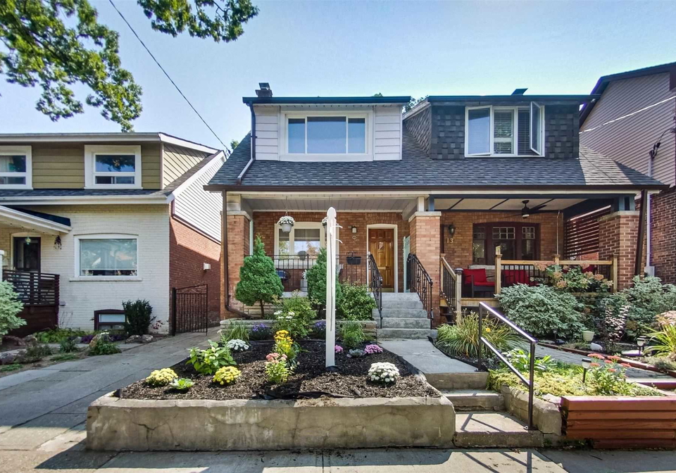 15-keystone-avenue-toronto-ontario-e5768703