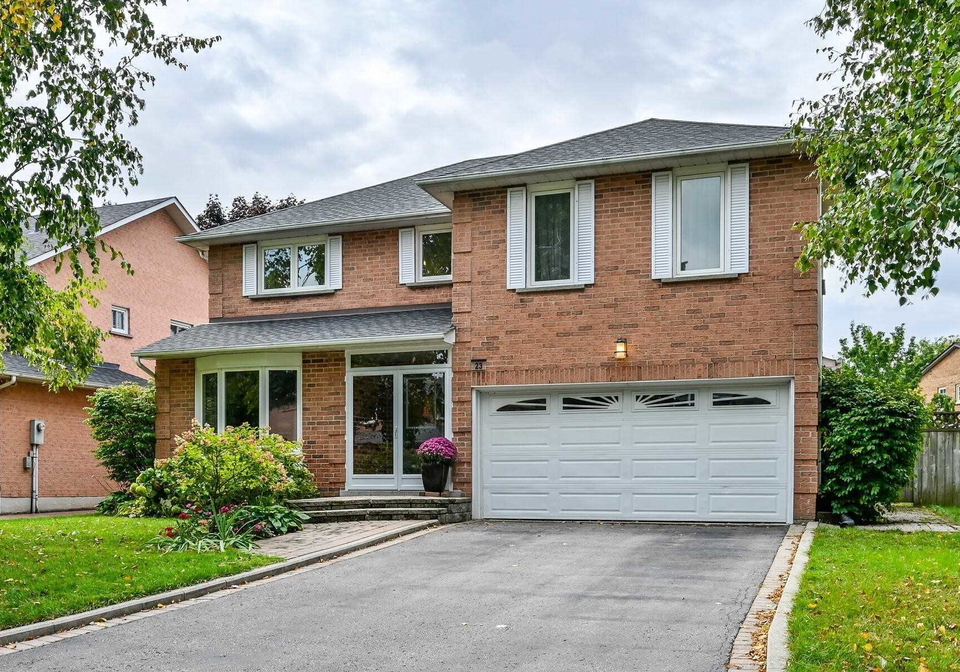 23-varley-drive-ajax-ontario-e5793234
