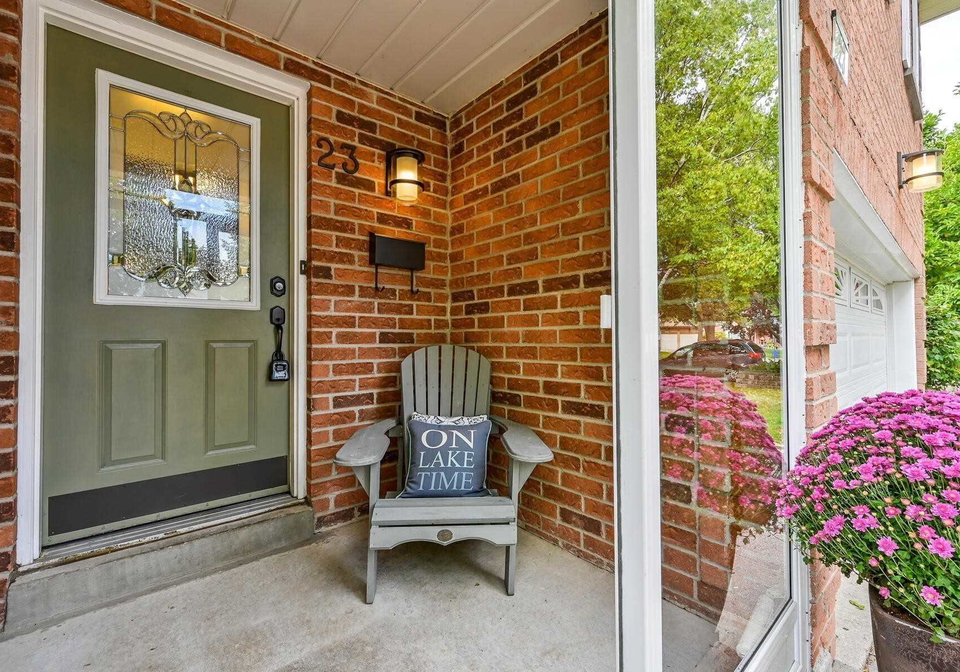 23-varley-drive-ajax-ontario-e5793234