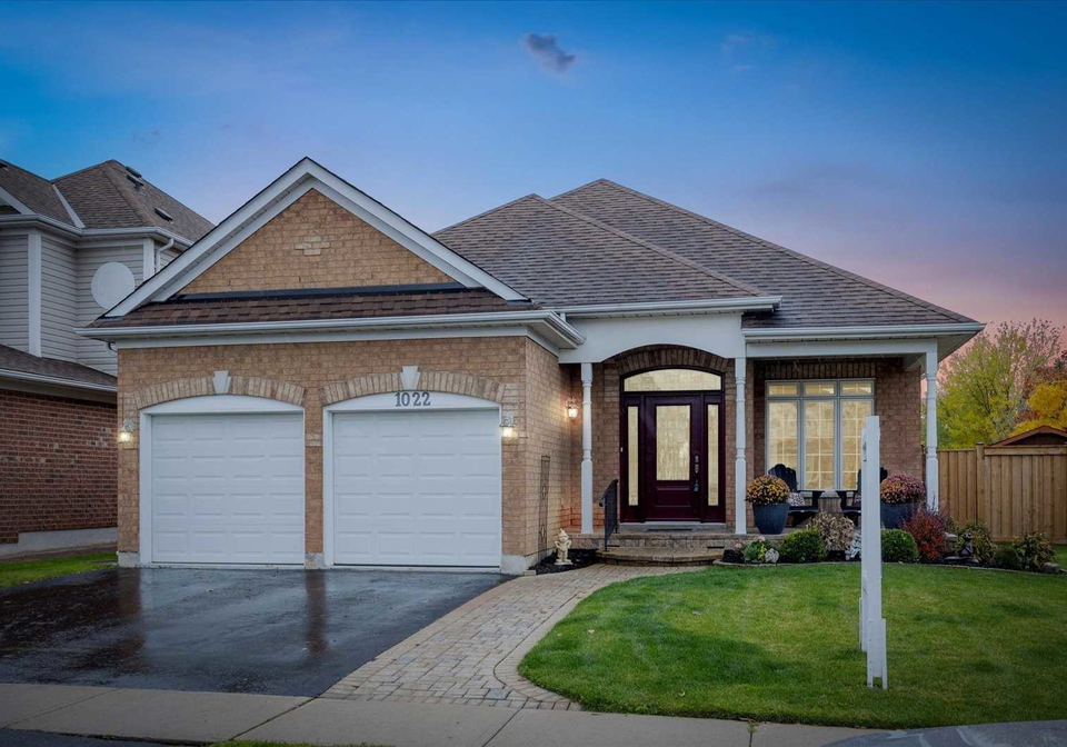 1022-glenbourne-drive-oshawa-ontario-e5812831
