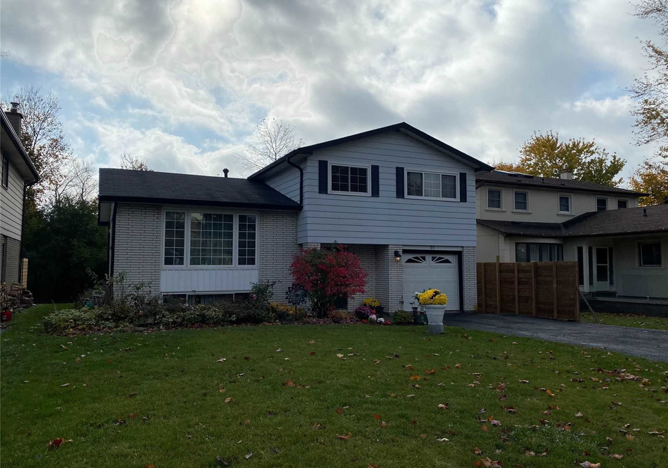 25-emperor-street-ajax-ontario-e5814032