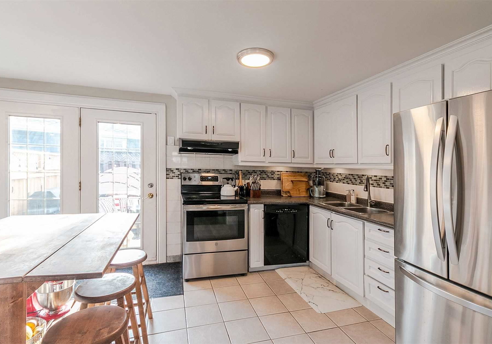 766-edna-court-oshawa-ontario-e5834288