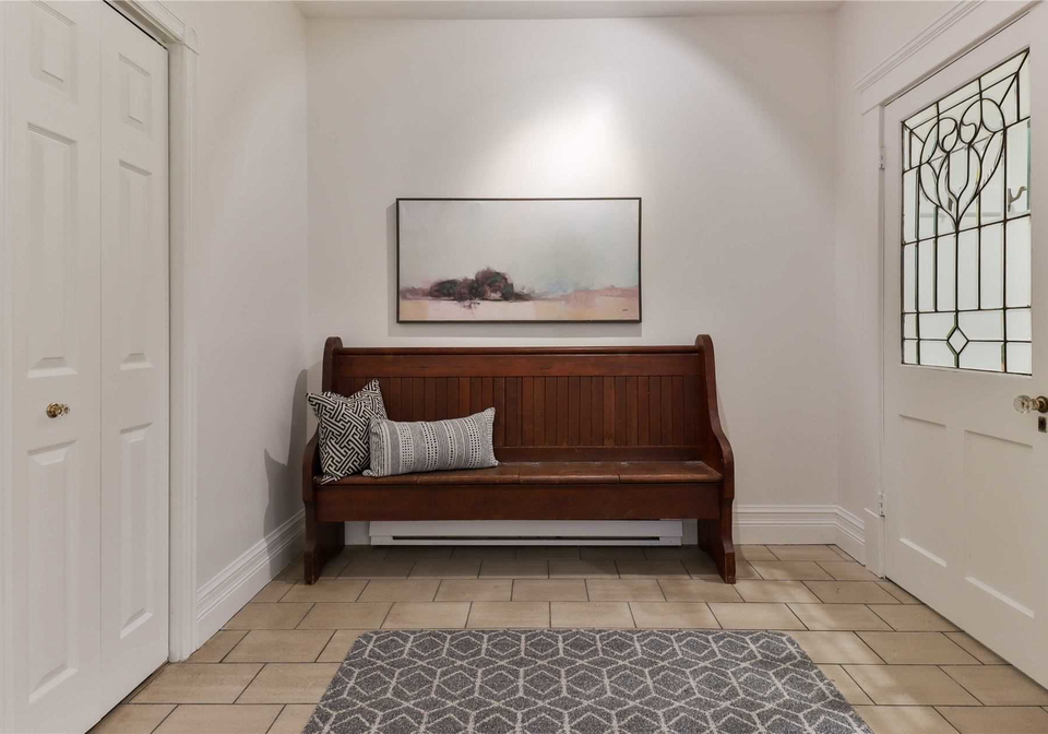 32-hogarth-avenue-toronto-ontario-e5866299
