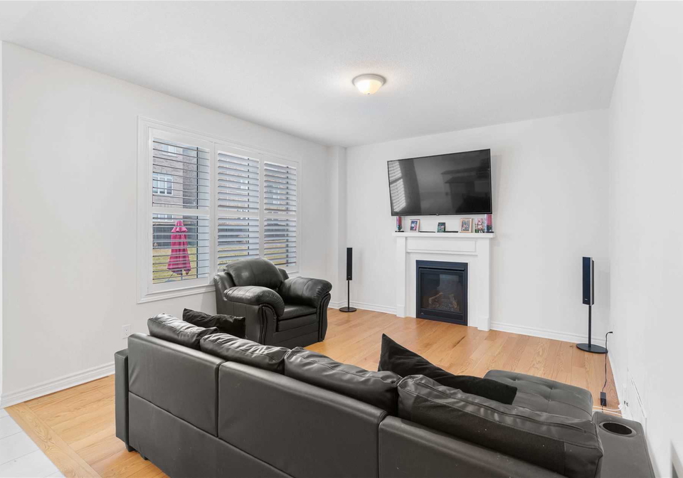 1869-castlepoint-drive-oshawa-ontario-e5867931