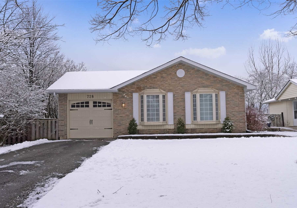 728-down-crescent-oshawa-ontario-e5880719