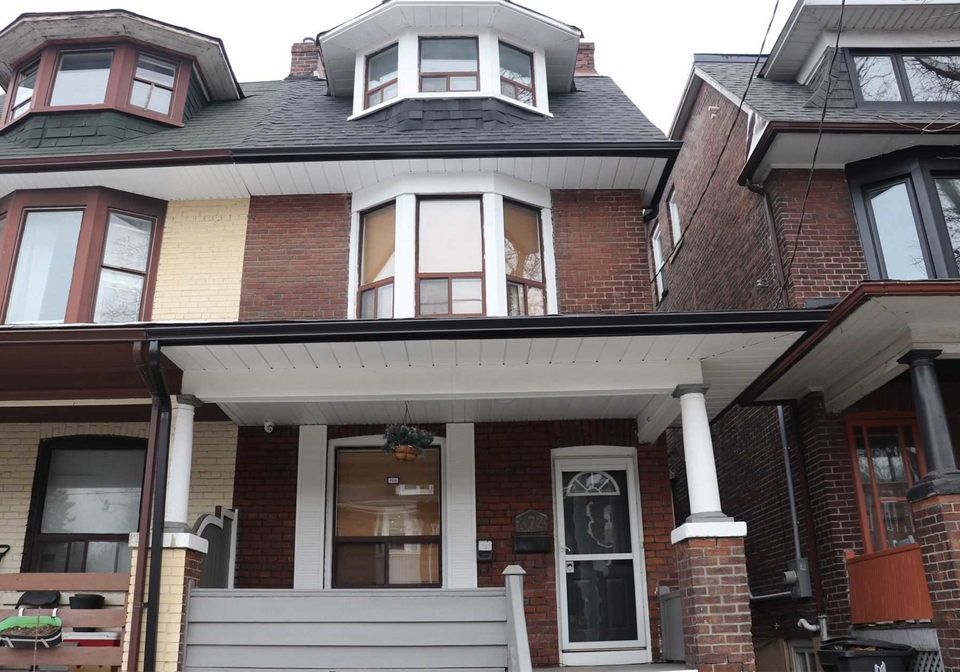372-woodbine-avenue-toronto-ontario-e5897273