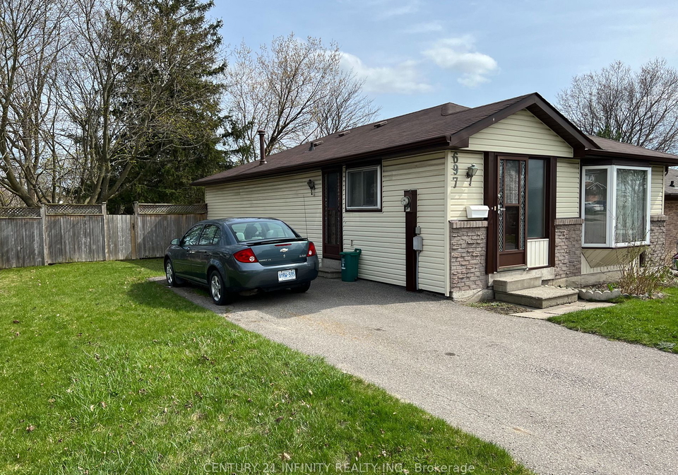 697-downview-crescent-oshawa-ontario-e6010852