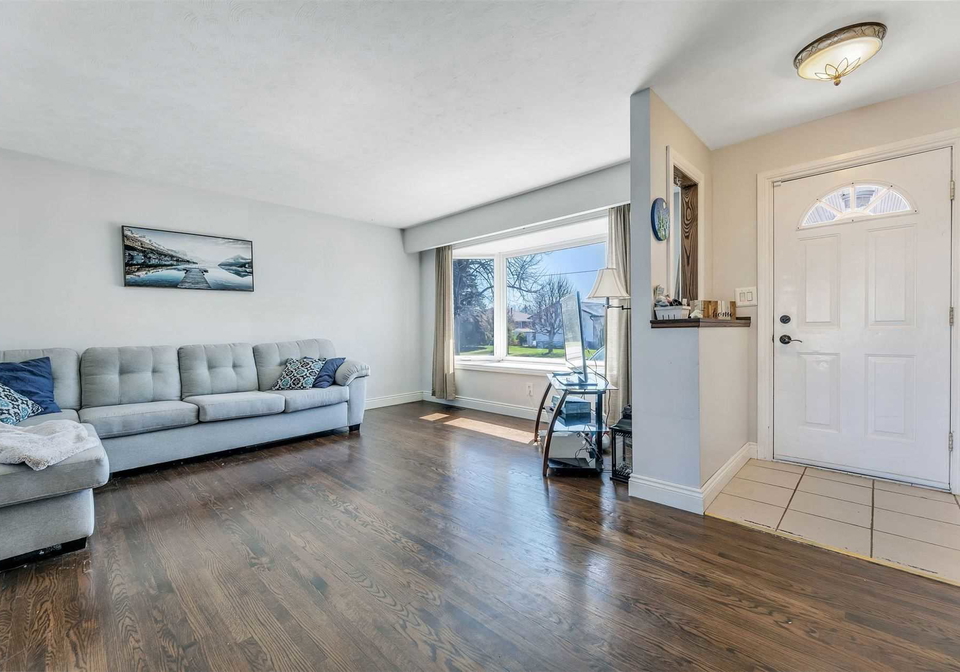 81-parkway-crescent-clarington-ontario-e6026027