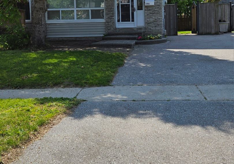 1394-largo-crescent-oshawa-ontario-e6068304
