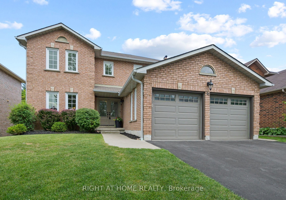 41-forest-heights-street-whitby-ontario-e6691208