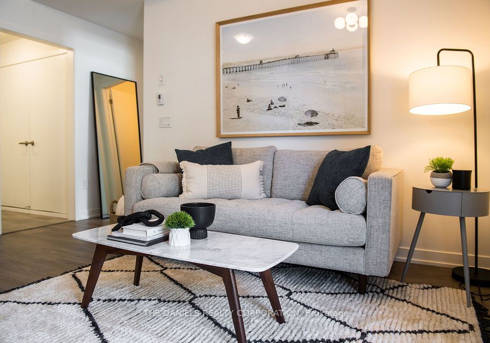 1525-kingston-road-w-pickering-ontario-e7006736